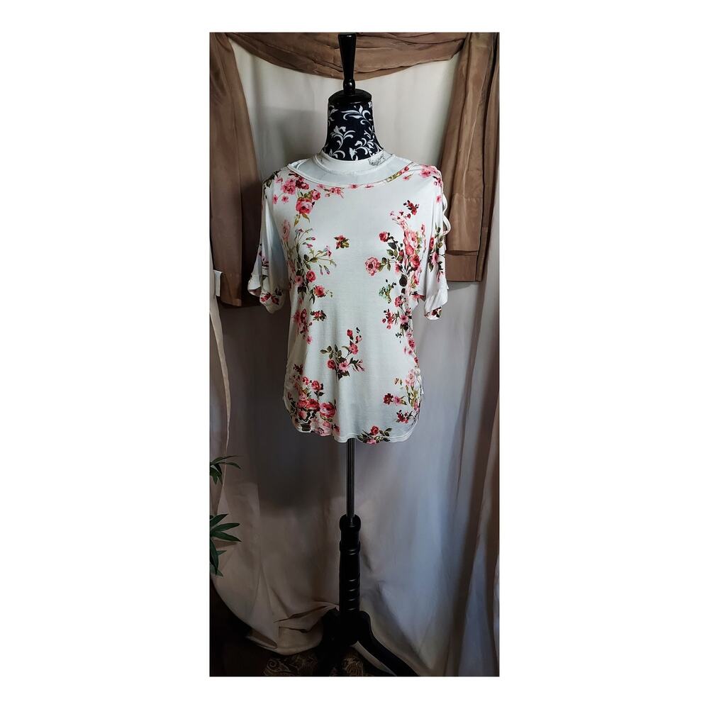 Discreet Stretch Floral Blouse with Short Strappy Peekaboo Sleeves Size XL
